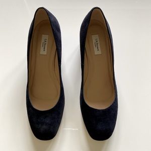 LK Bennett Niamh Navy Suede Court Shoes - Size 38